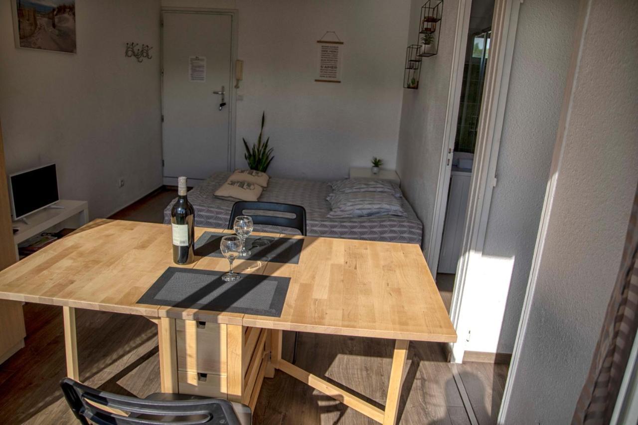 Studio Terrasse Montpellier - Parking Prive - Proche Ligne 1 Exterior foto